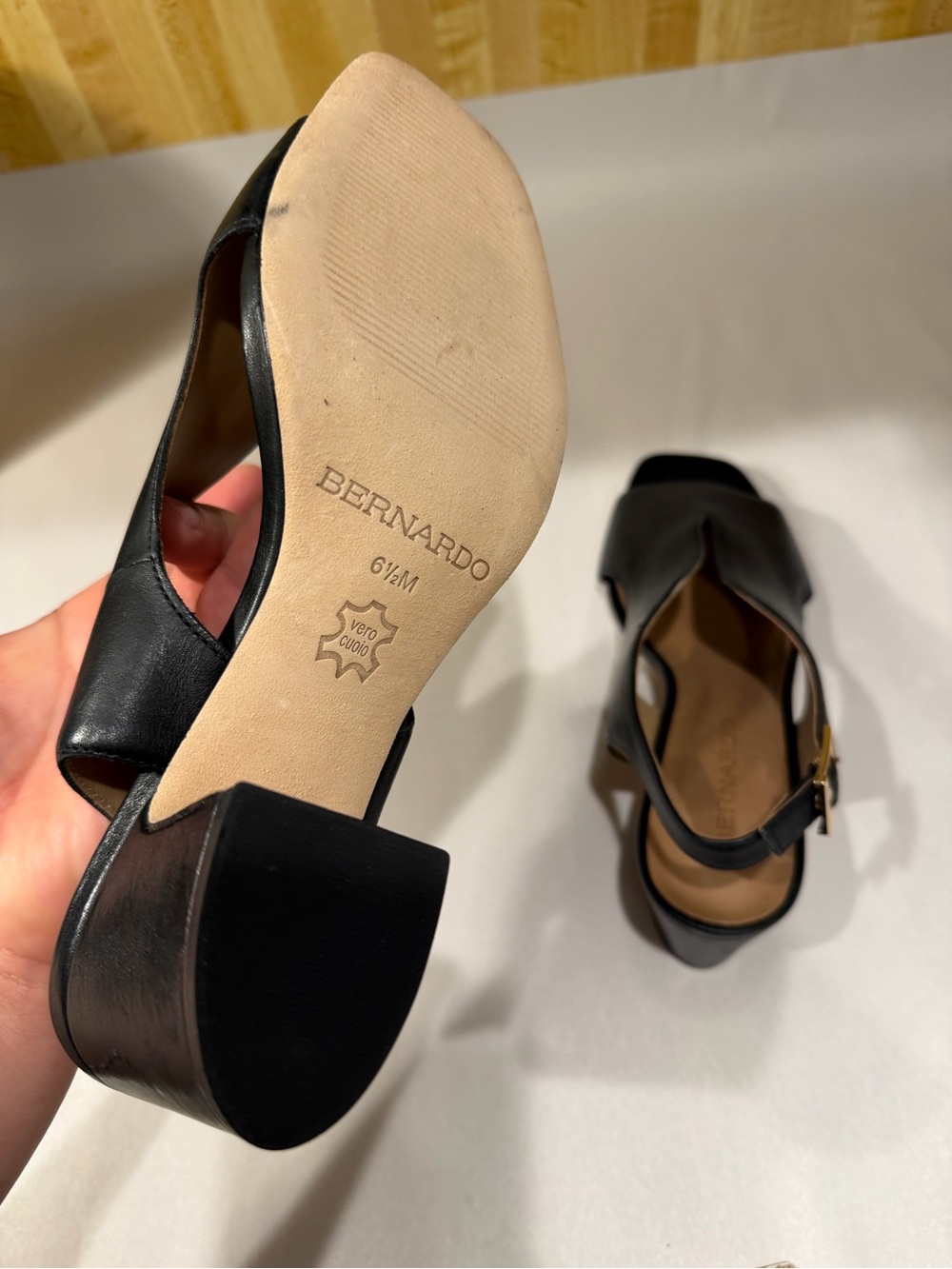 Bernardo Bedford mid heel sandals - Picture 6 of 6